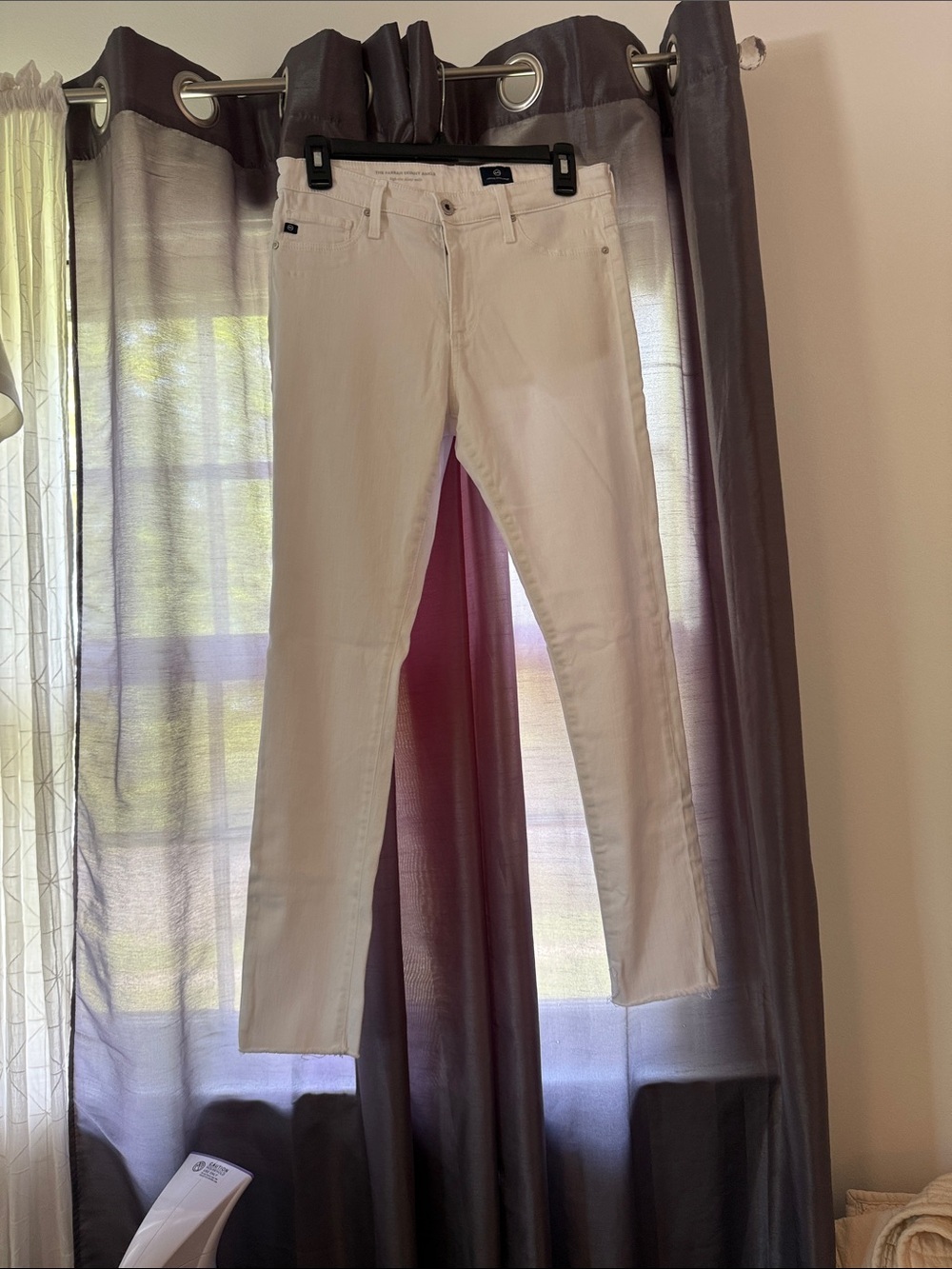 Ag Adriano Goldschmied Slim Cream Skinny Jeans